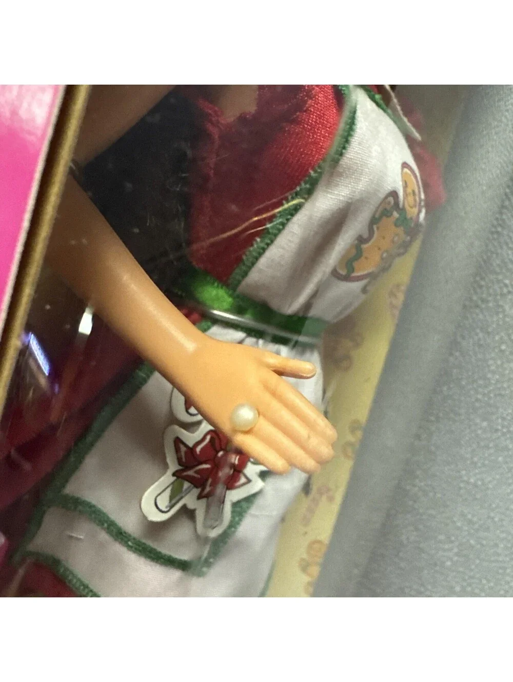 Barbie Doll Latina Fiesta Holiday Treats 1997 Mattel 18012 Vintage NRFB New